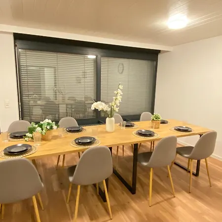 K41 Business Haus Mit Garten Nahe Stuttgart Messe & A81 - 5 Schlafzimmer - 8 Einzelbetten - Ideal Fuer Teams & Monteure * Ehningen